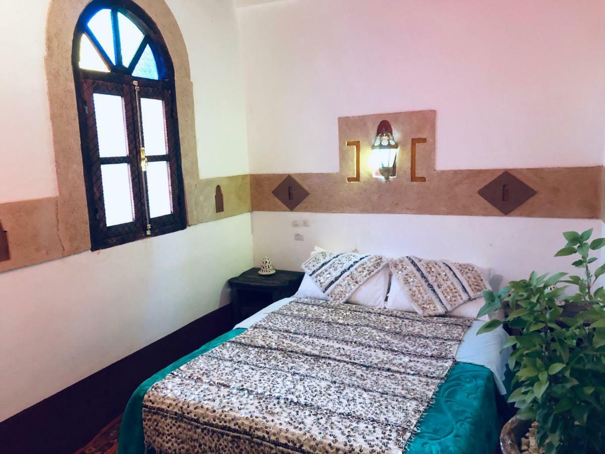 Tafsut Dades Guesthouse Stay With Locals Tamellalt  Exteriör bild
